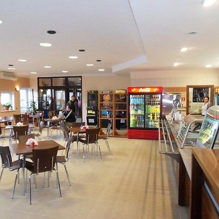 Motel Boczow-Polmax Eksteriør bilde